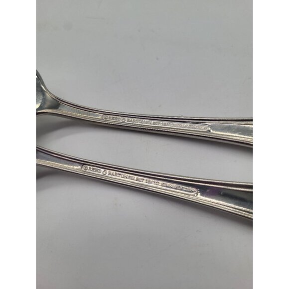 Reed & Barton Select HADLEY Salad/Dessert Fork Set of 2 Stainless Steel 18/10 - Picture 4 of 5